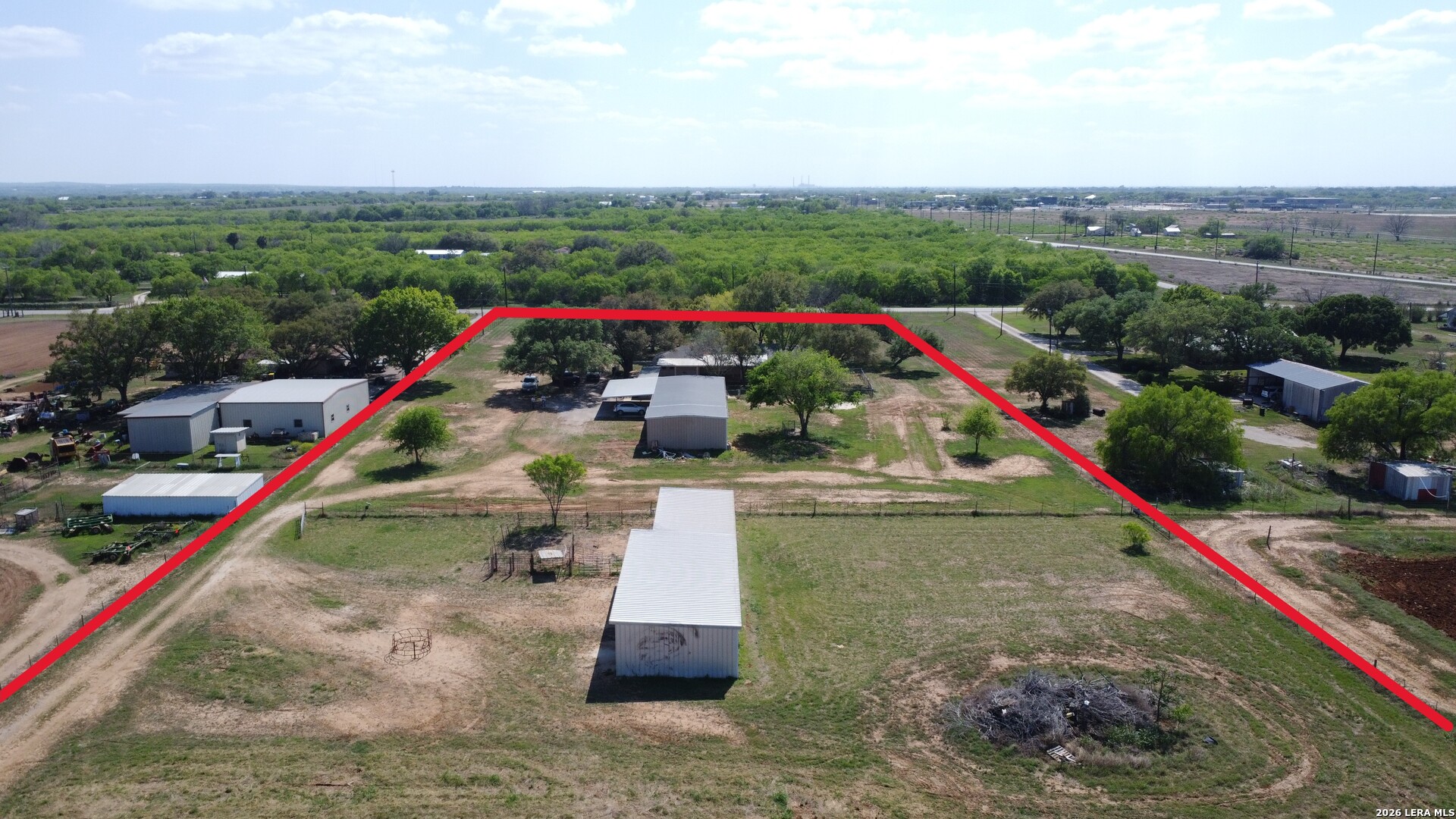 900 North Graytown Road St. Hedwig, TX 78152 - Photo 25 of 36