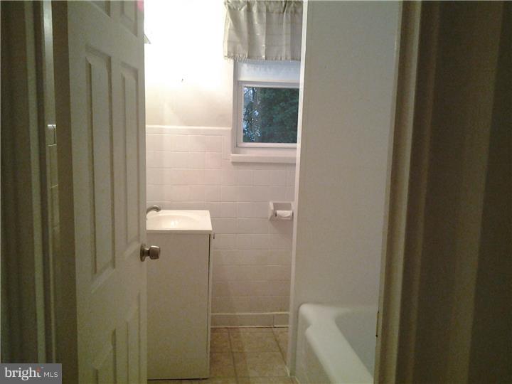 207 Watson Road Sharon Hill, PA 19079 - Photo 5 of 18 Bathroom