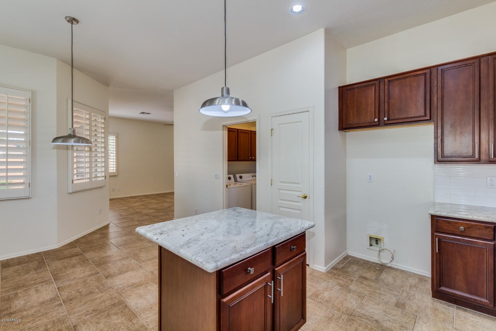 1886 West Periwinkle Way Chandler, AZ 85248 - Photo 5 of 30 Kitchen