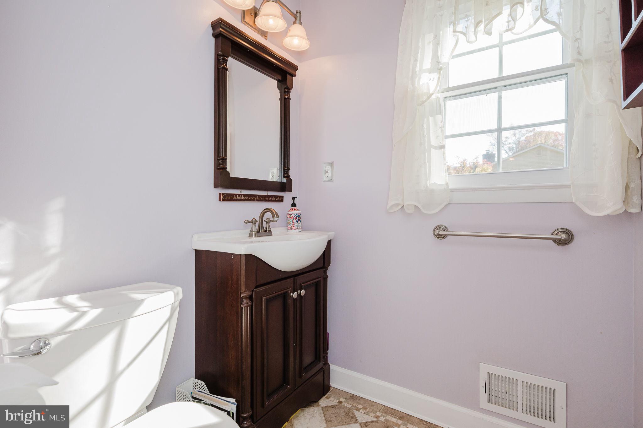 2011 Fallsgrove Way Fallston, MD 21047 - Photo 29 of 84 Main Floor Powder Room 5'4" x 4'10"