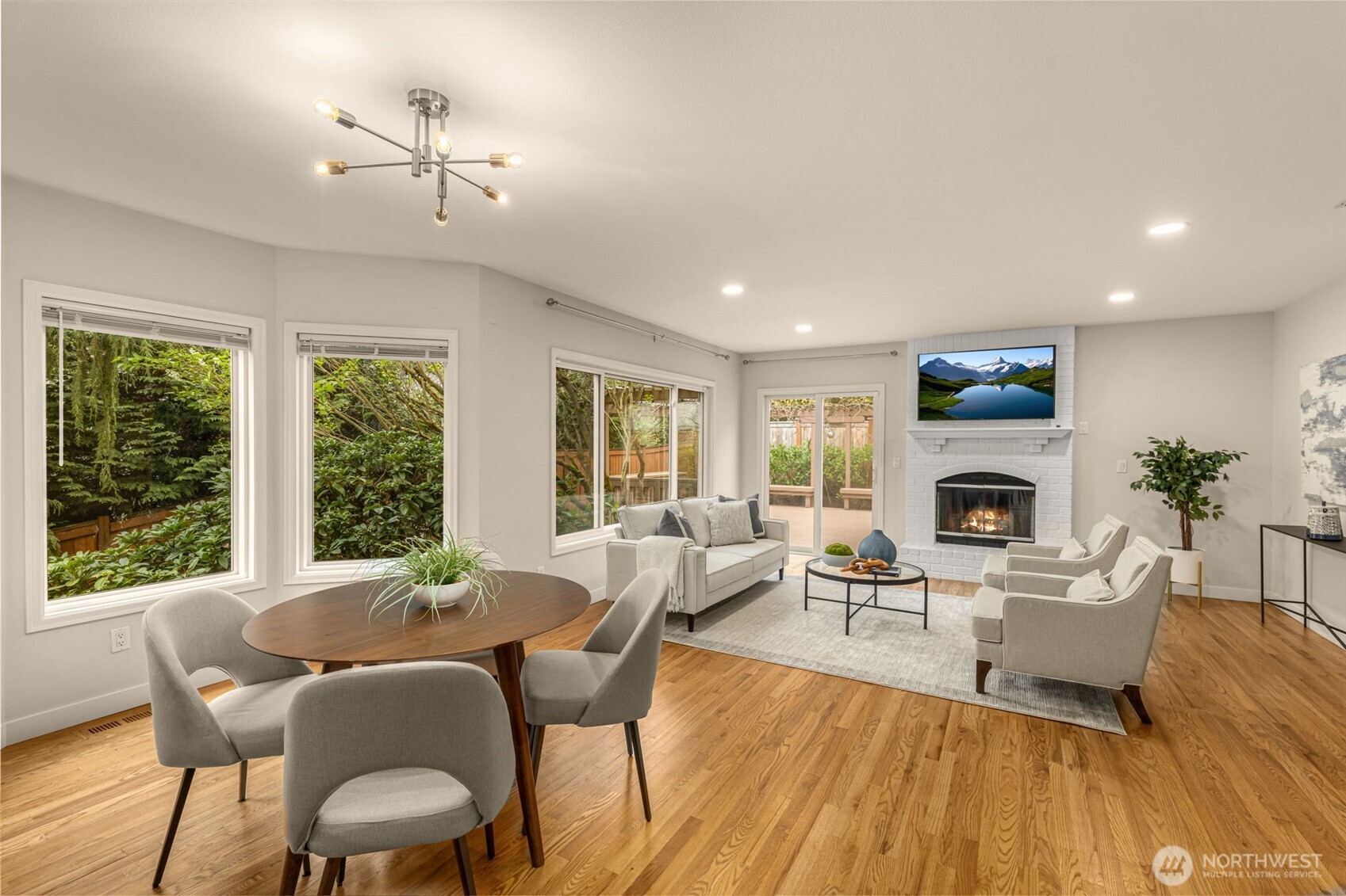 15409 101st Place Northeast Bothell, WA 98011 - Photo 12 of 38
