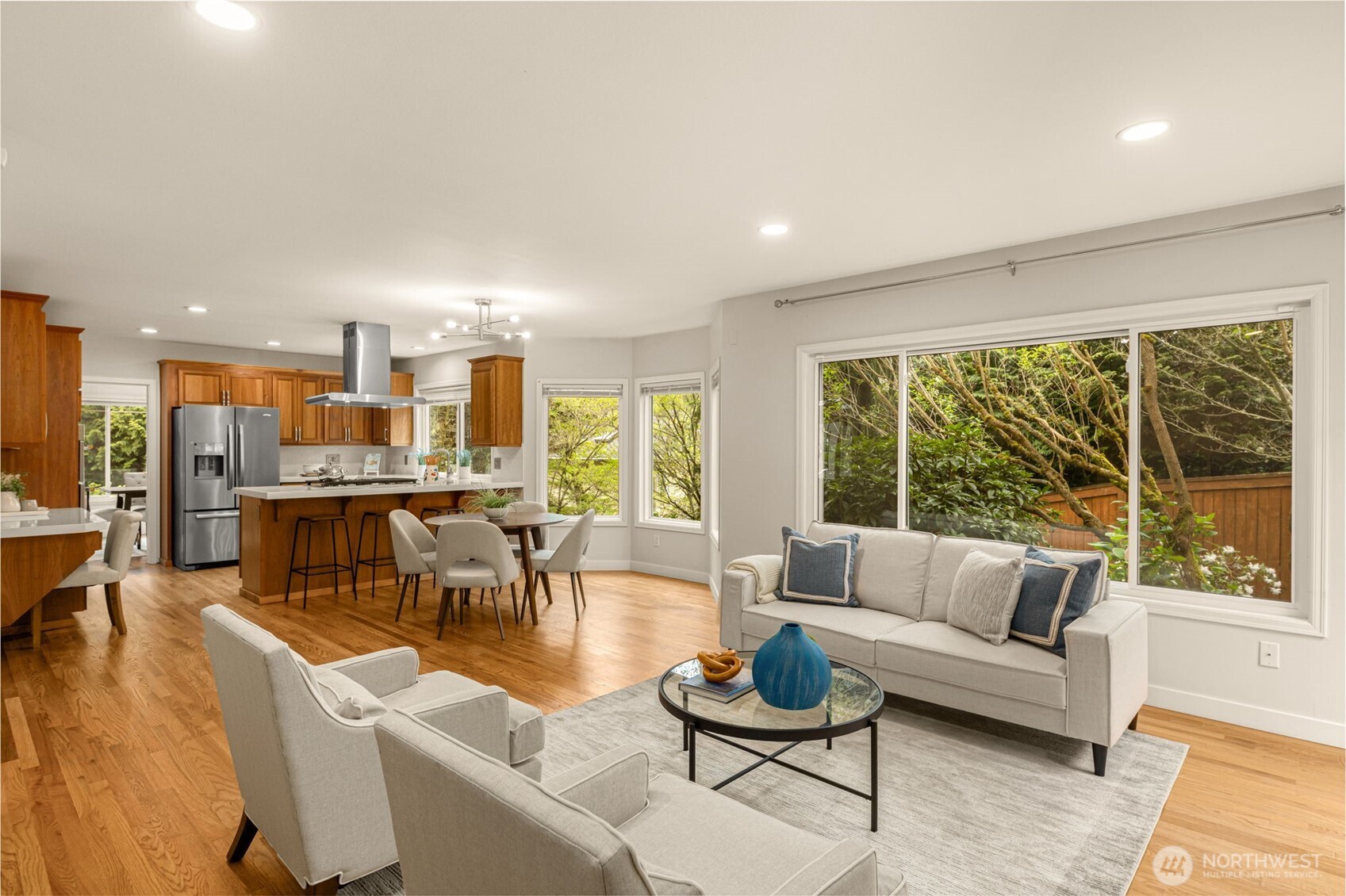 15409 101st Place Northeast Bothell, WA 98011 - Photo 18 of 38