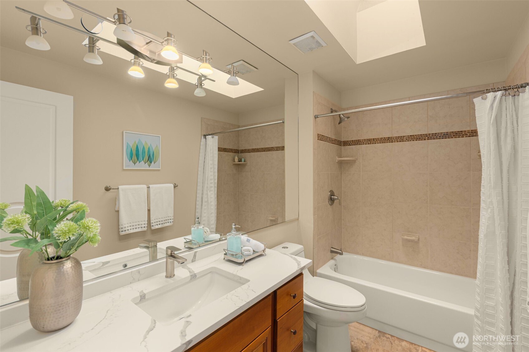 15409 101st Place Northeast Bothell, WA 98011 - Photo 28 of 38