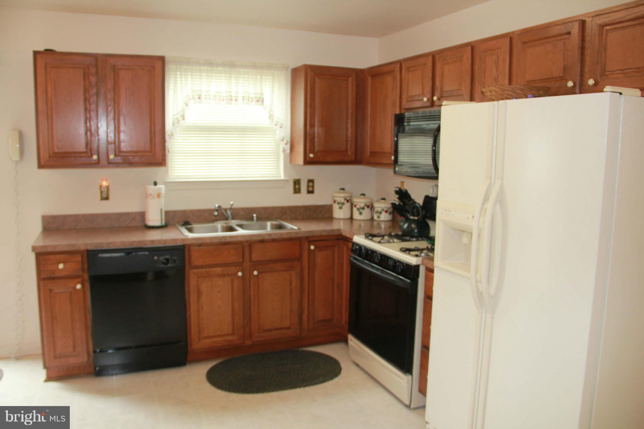 5530 Apperson Road White Marsh, MD 21162 - Photo 14 of 25 Kitchen