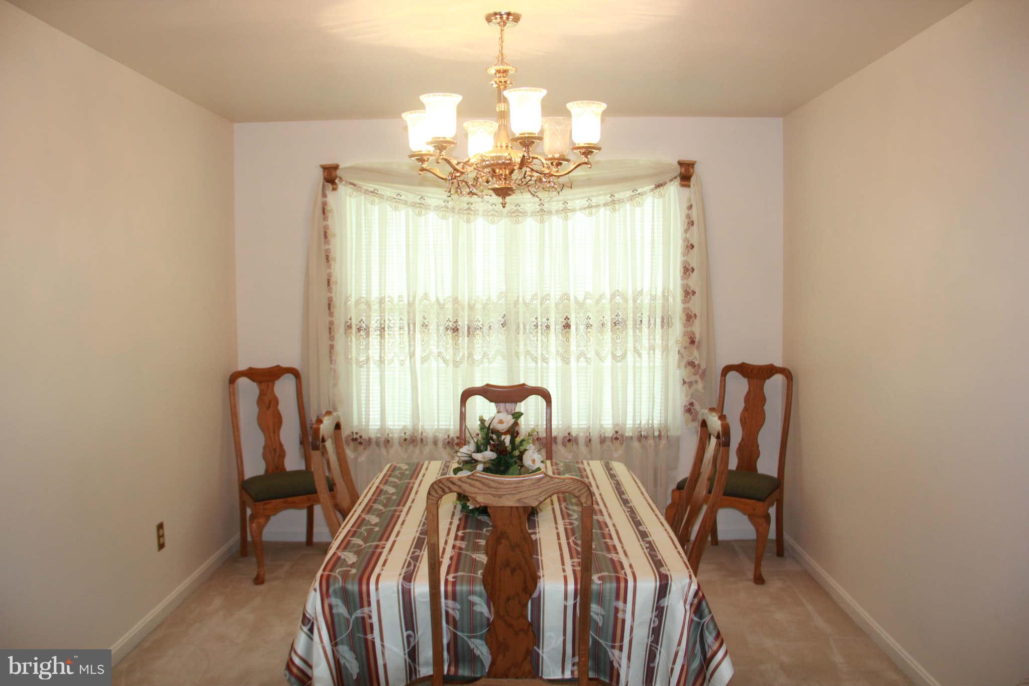5530 Apperson Road White Marsh, MD 21162 - Photo 9 of 25 Dining Room