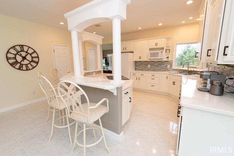 21785 New Road Lakeville, IN 46536 - Photo 13 of 36