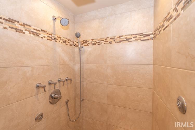 21785 New Road Lakeville, IN 46536 - Photo 22 of 36