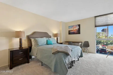 $298,000 | 2323 North Central Avenue, Unit 205, Phoenix, AZ 85004