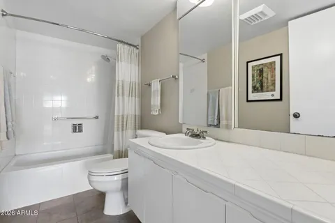 $298,000 | 2323 North Central Avenue, Unit 205, Phoenix, AZ 85004