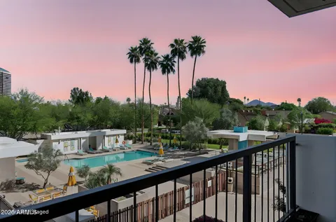 $298,000 | 2323 North Central Avenue, Unit 205, Phoenix, AZ 85004