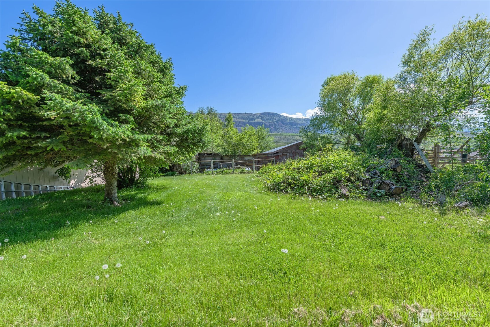 3432 Bainard Road Malaga, WA 98828 - Photo 6 of 40 Gallery Image 6