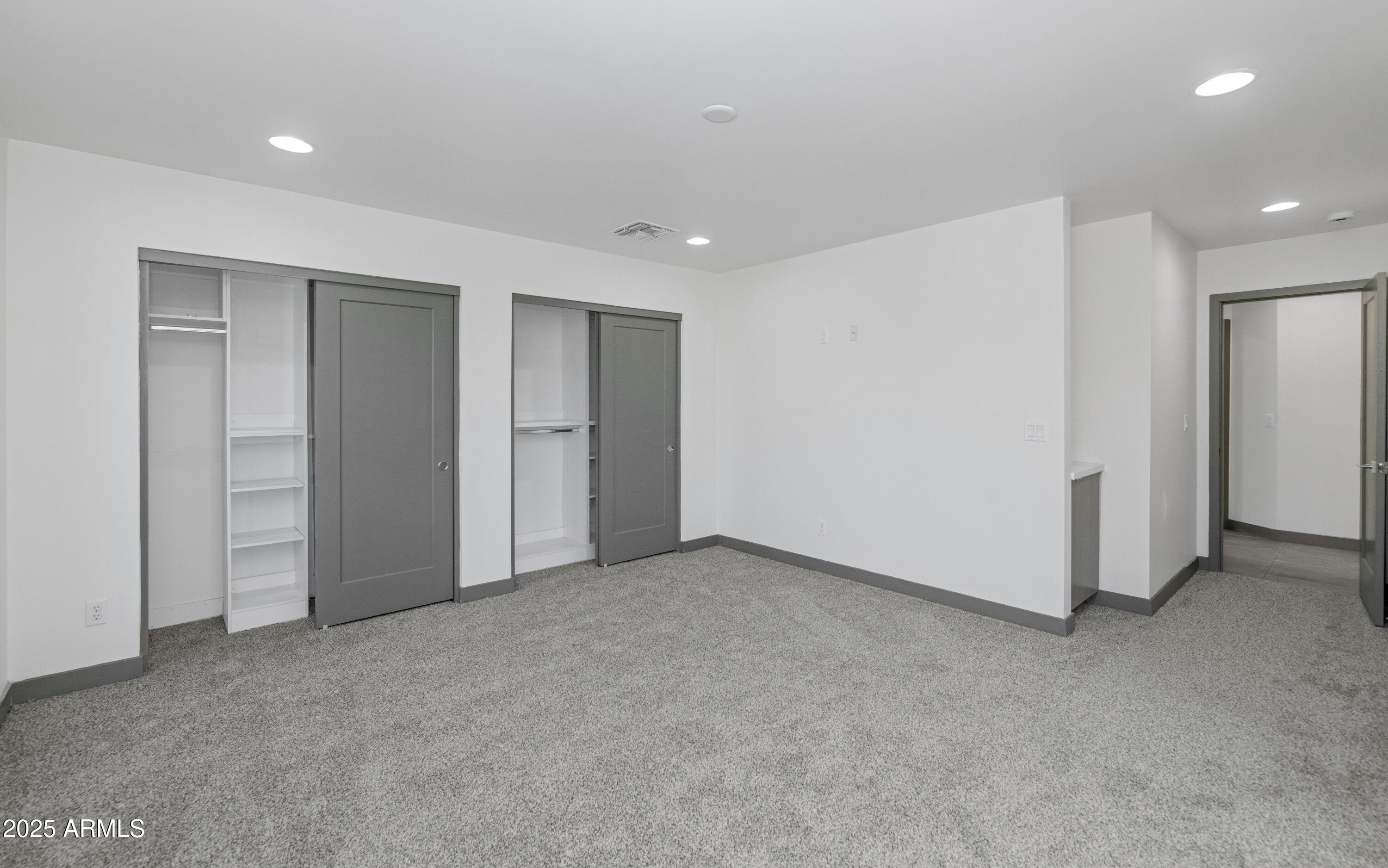 15028 North 9th Street Phoenix, AZ 85022 - Photo 13 of 29 _TOD9441