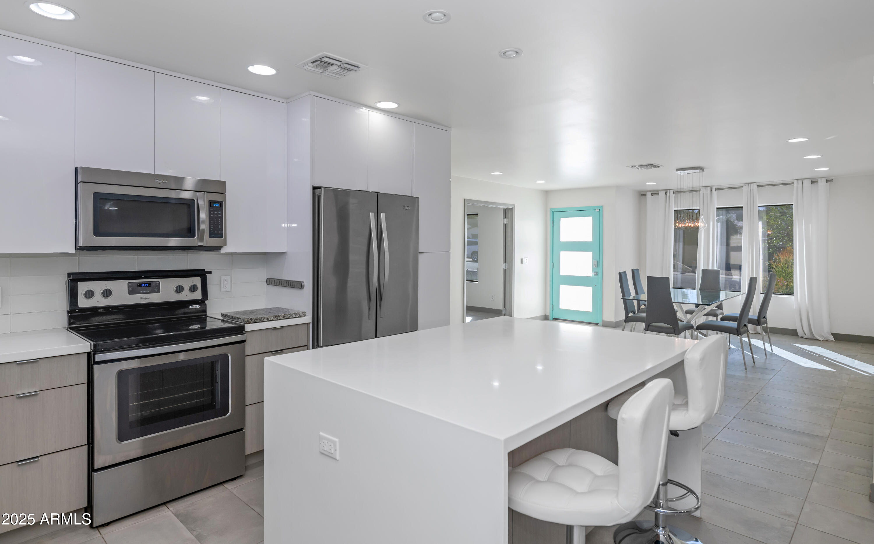 15028 North 9th Street Phoenix, AZ 85022 - Photo 5 of 29 _TOD9429