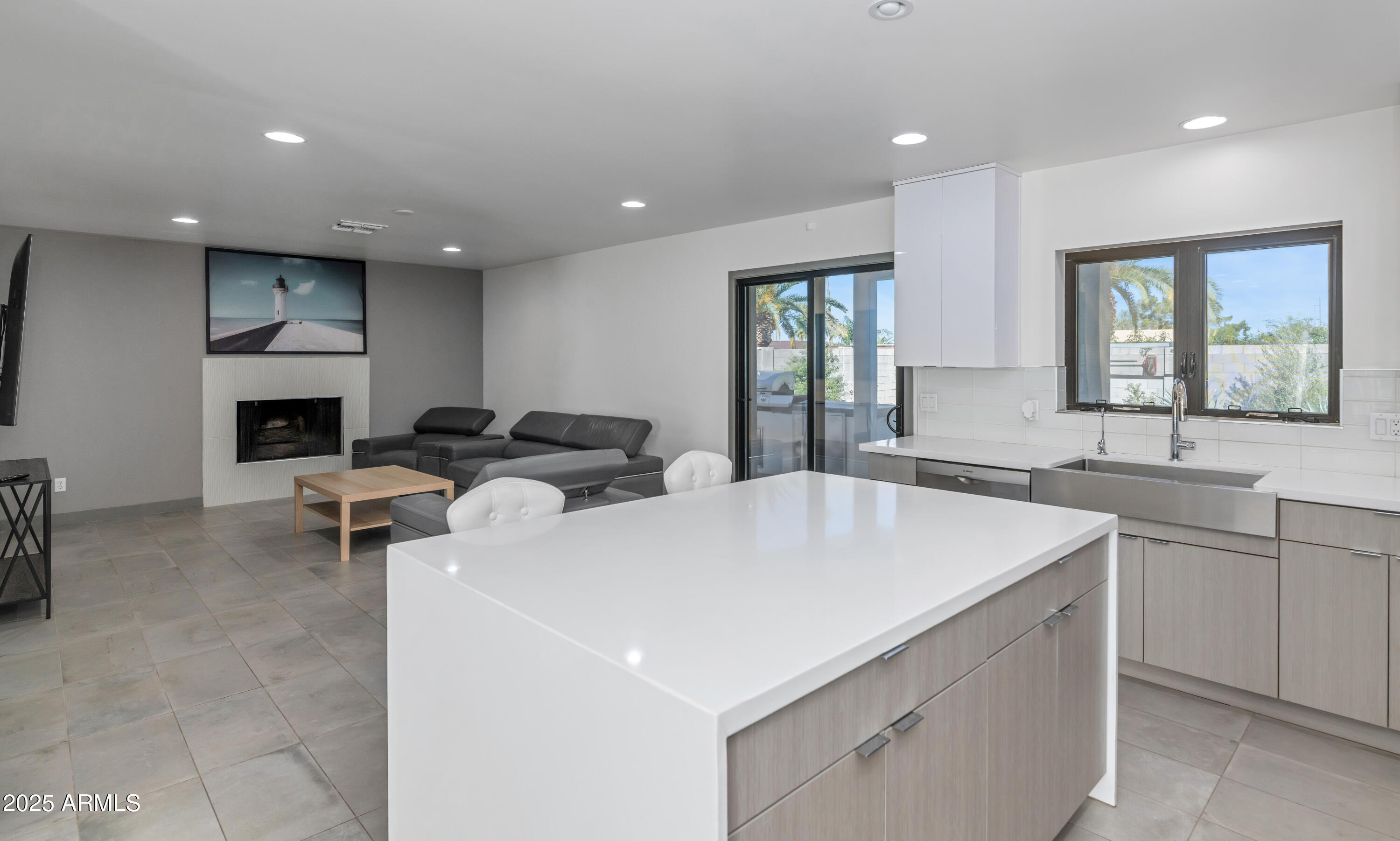 15028 North 9th Street Phoenix, AZ 85022 - Photo 9 of 29 _TOD9428