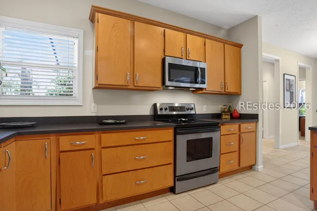 $629,000 | 50 Heritage Lakes Drive, Bluffton, SC 29910