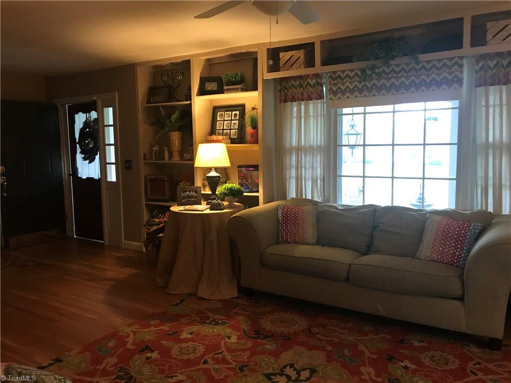 635 Shoals Road Pinnacle, NC 27043 - Photo 8 of 29