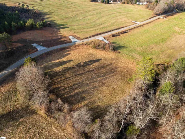 $157,500 | 6 Concord Church Road, Pickens, SC 29671