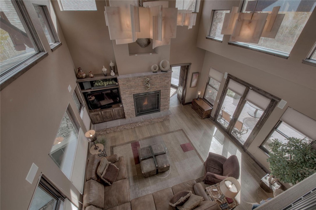 138 Topaz Road Silverthorne, CO 80498 - Photo 6 of 35 Gallery Image 6
