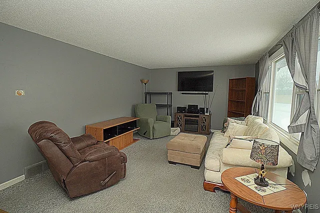 $199,900 | 43 Barone Circle, Cheektowaga, NY 14225