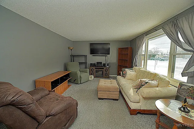 $199,900 | 43 Barone Circle, Cheektowaga, NY 14225