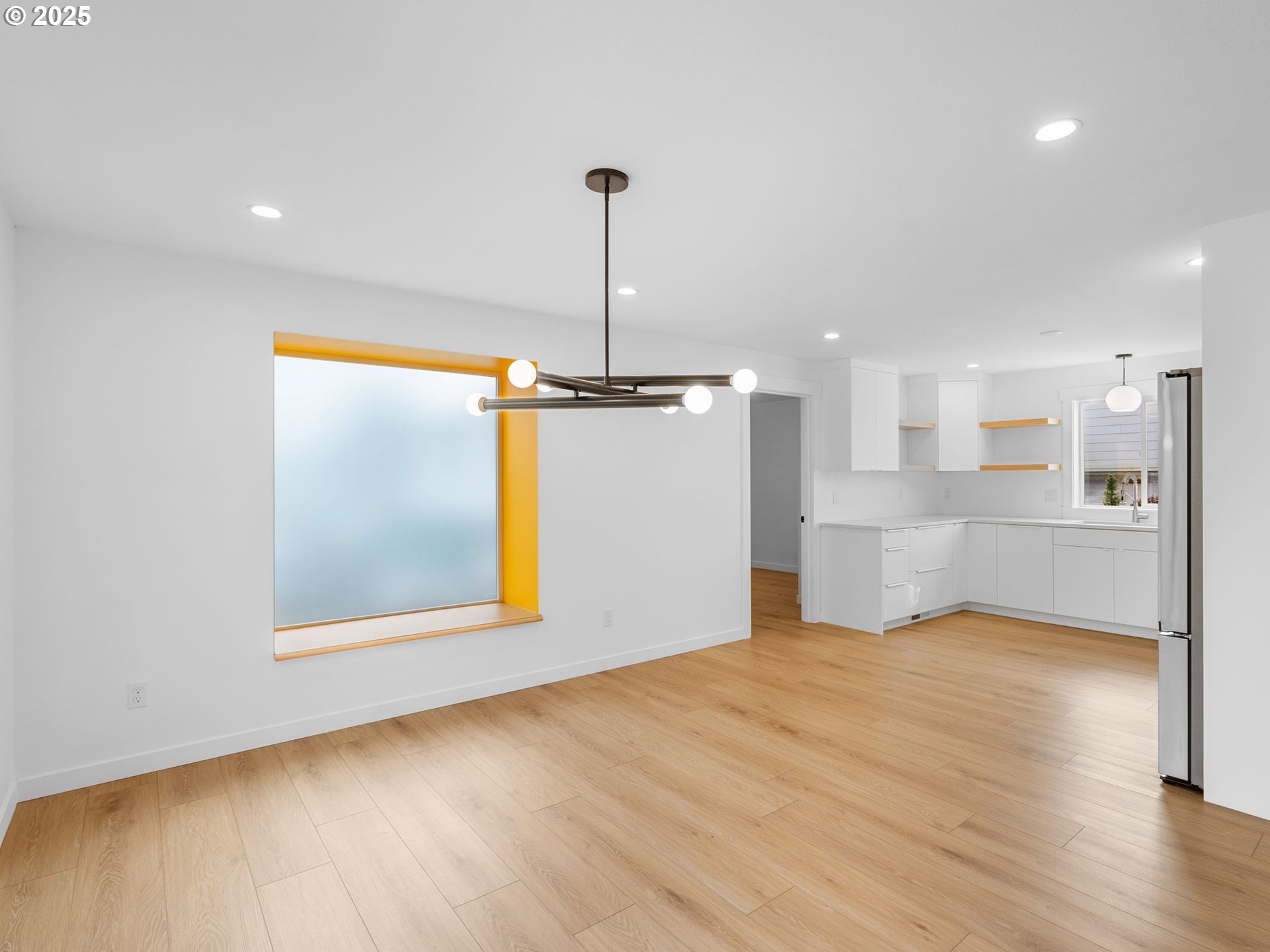 2311 Southwest 6th Avenue, Unit 19 Camas, WA 98607 - Photo 11 of 46 Dining Area