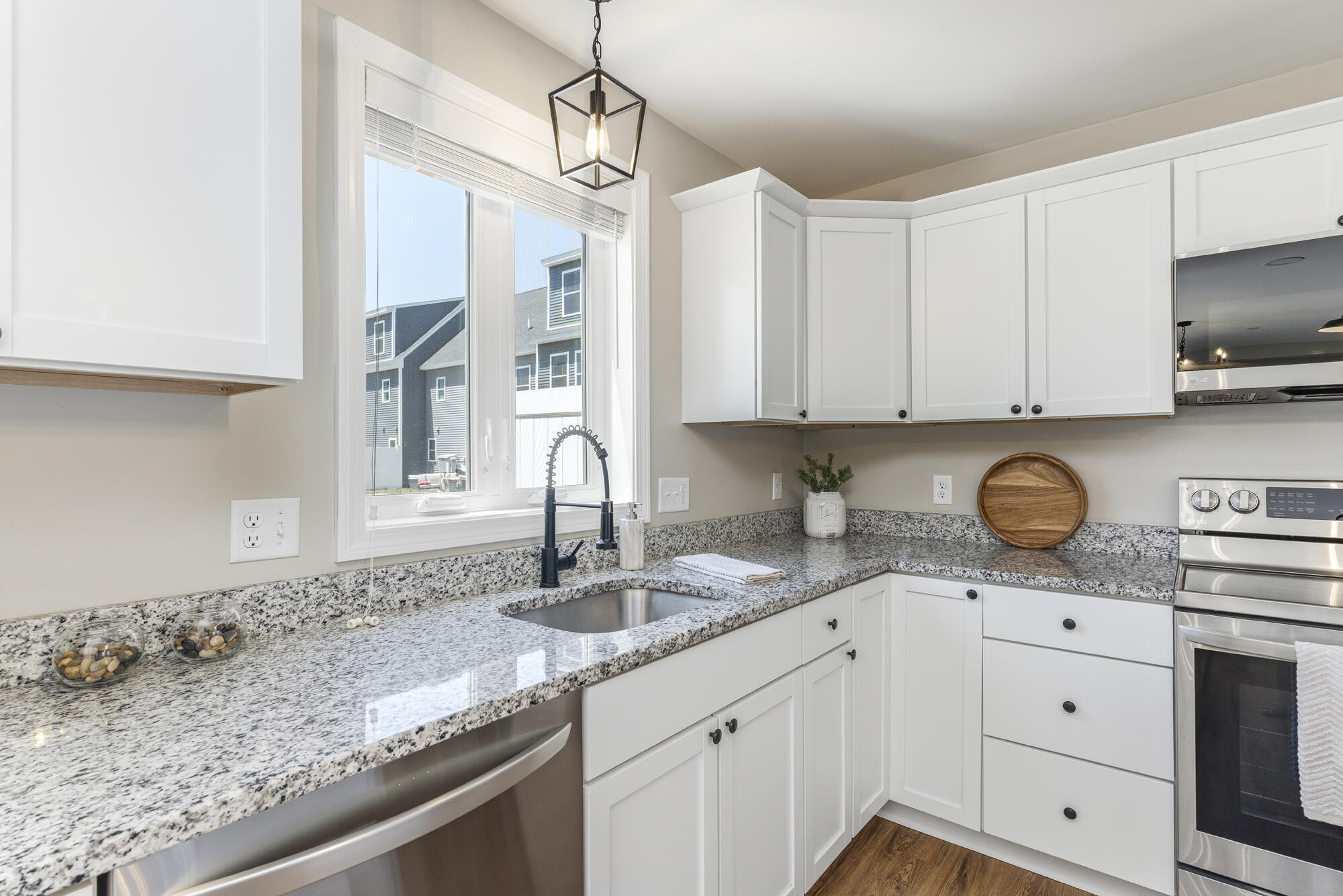 11 Smithwheel Road, Unit 31 Old Orchard Beach, ME 04064 - Photo 10 of 36