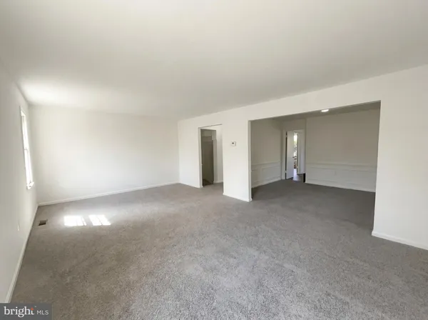 $660,000 | 645 North Armistead Street, Alexandria, VA 22312