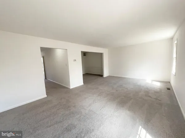 $660,000 | 645 North Armistead Street, Alexandria, VA 22312