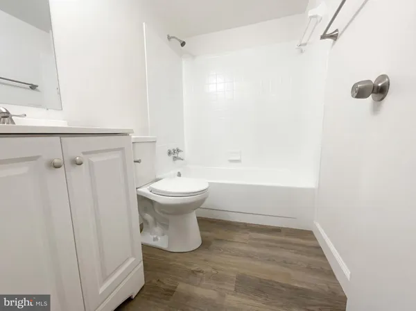 $660,000 | 645 North Armistead Street, Alexandria, VA 22312