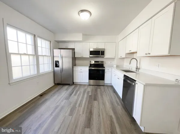 $660,000 | 645 North Armistead Street, Alexandria, VA 22312