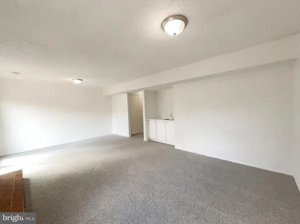 $660,000 | 645 North Armistead Street, Alexandria, VA 22312