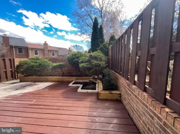 $660,000 | 645 North Armistead Street, Alexandria, VA 22312