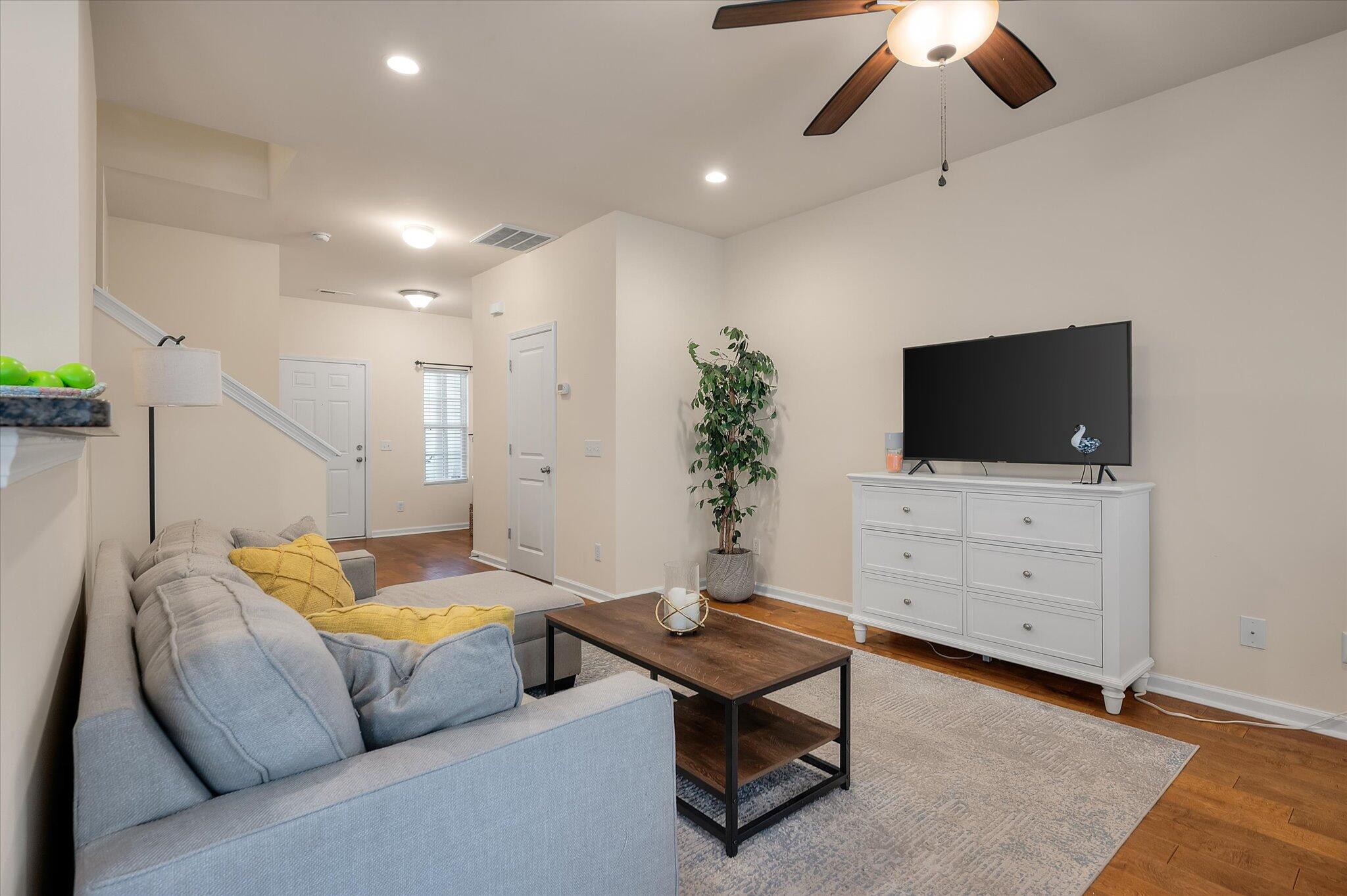 3308 Conservancy Lane Charleston, SC 29414 - Photo 9 of 42 17