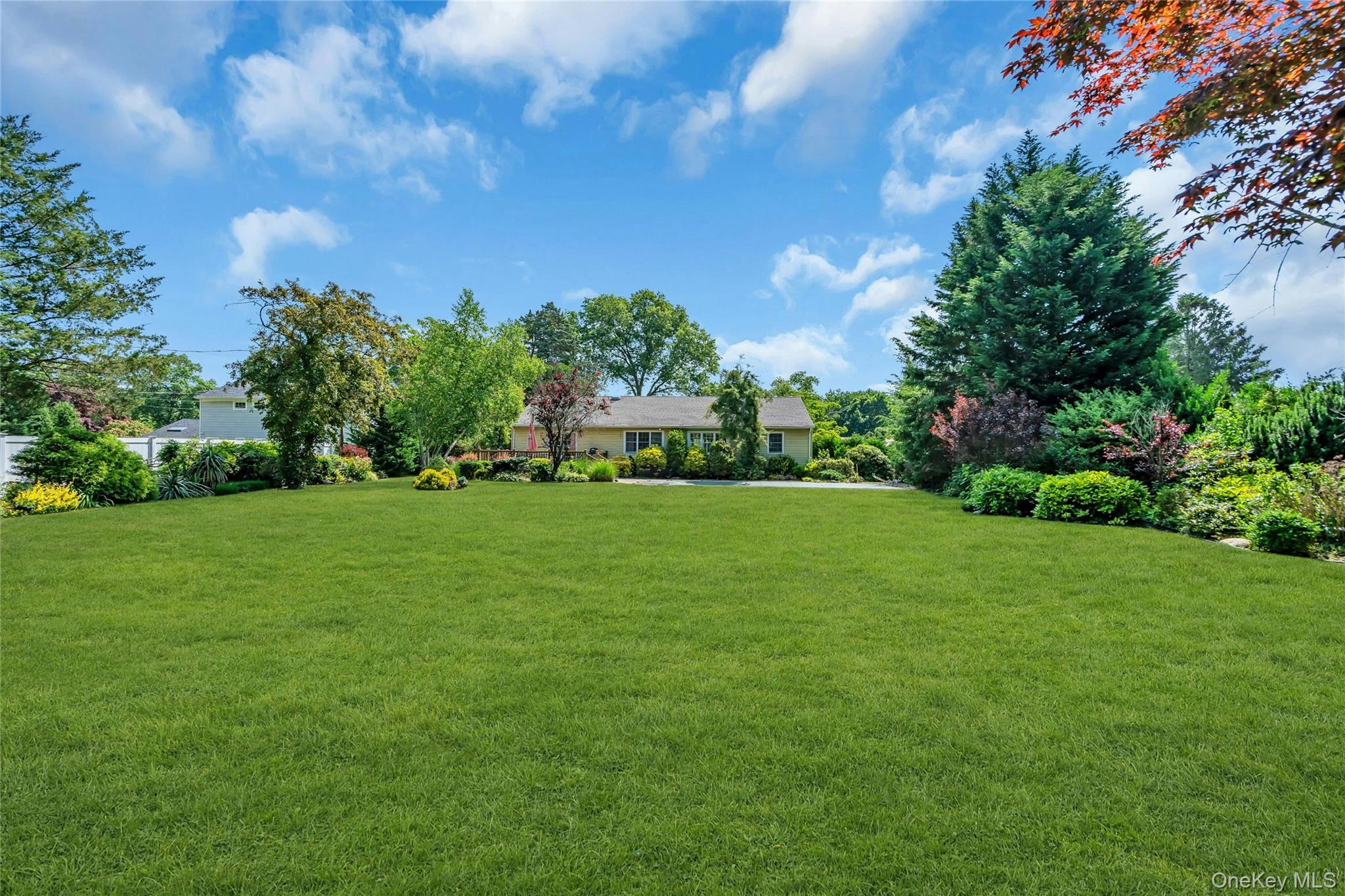 34 Aberdeen Road Smithtown, NY 11787 - Photo 34 of 38
