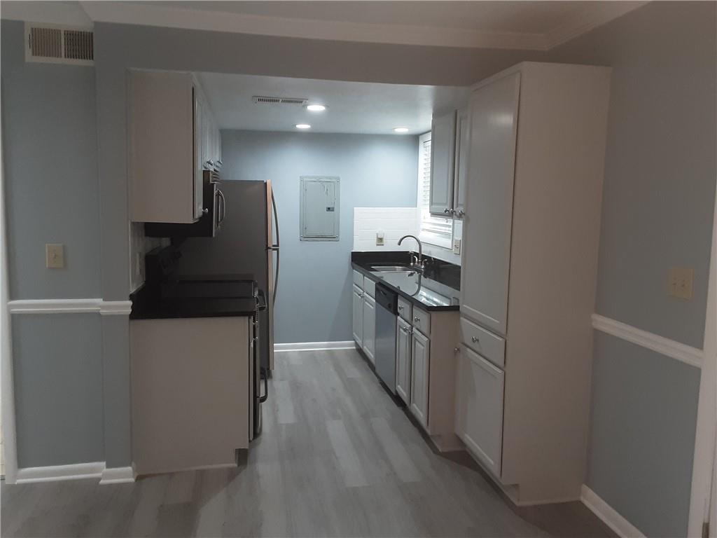 6900 Roswell Road, Unit O3 Atlanta, GA 30328 - Photo 6 of 22