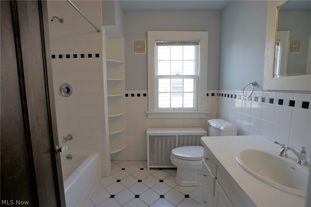 3300 Lansmere Road Shaker Heights, OH 44122 - Photo 18 of 29 Gallery Image 18