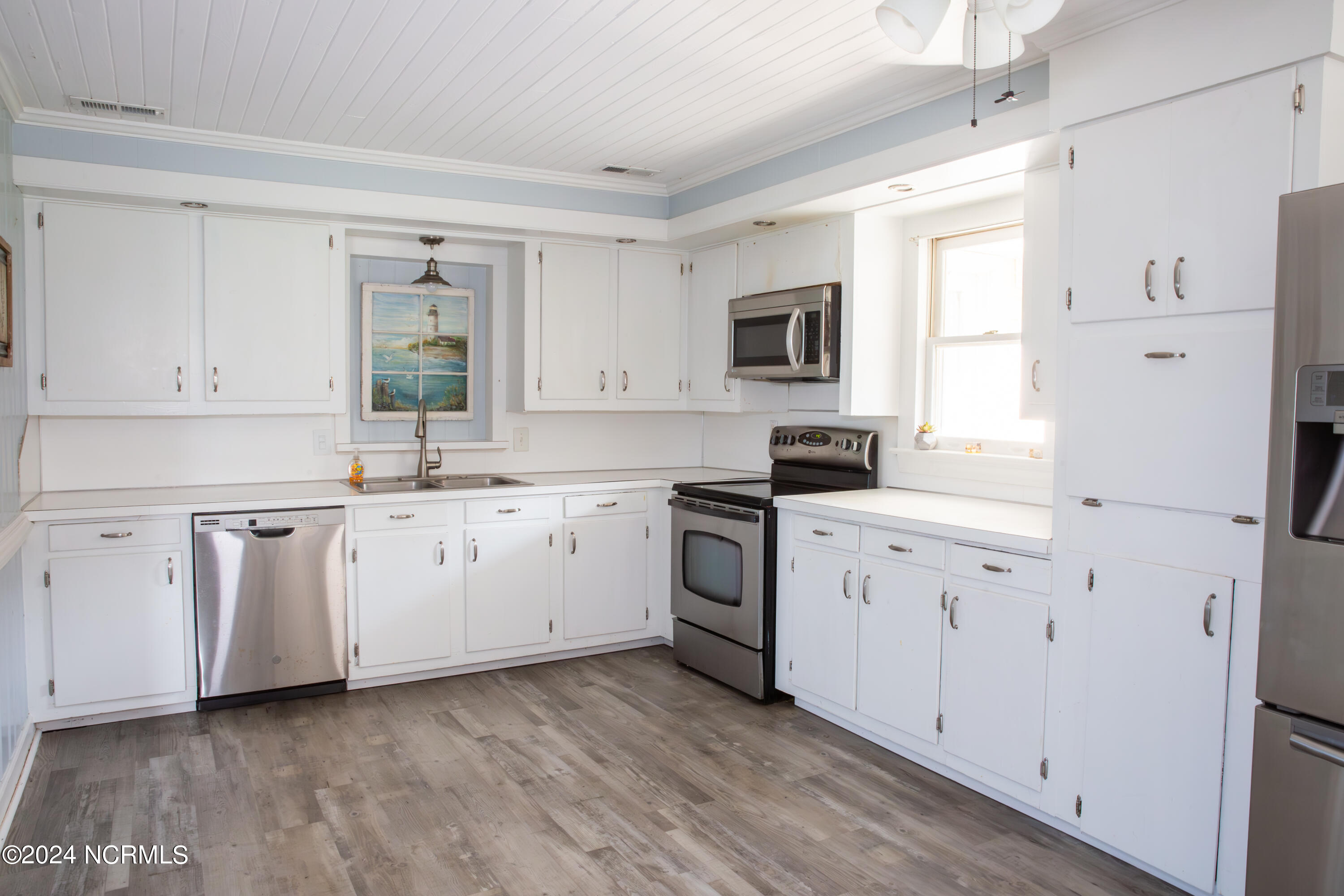 1039 Pinecrest Road Bath, NC 27808 - Photo 24 of 50 Kitchen