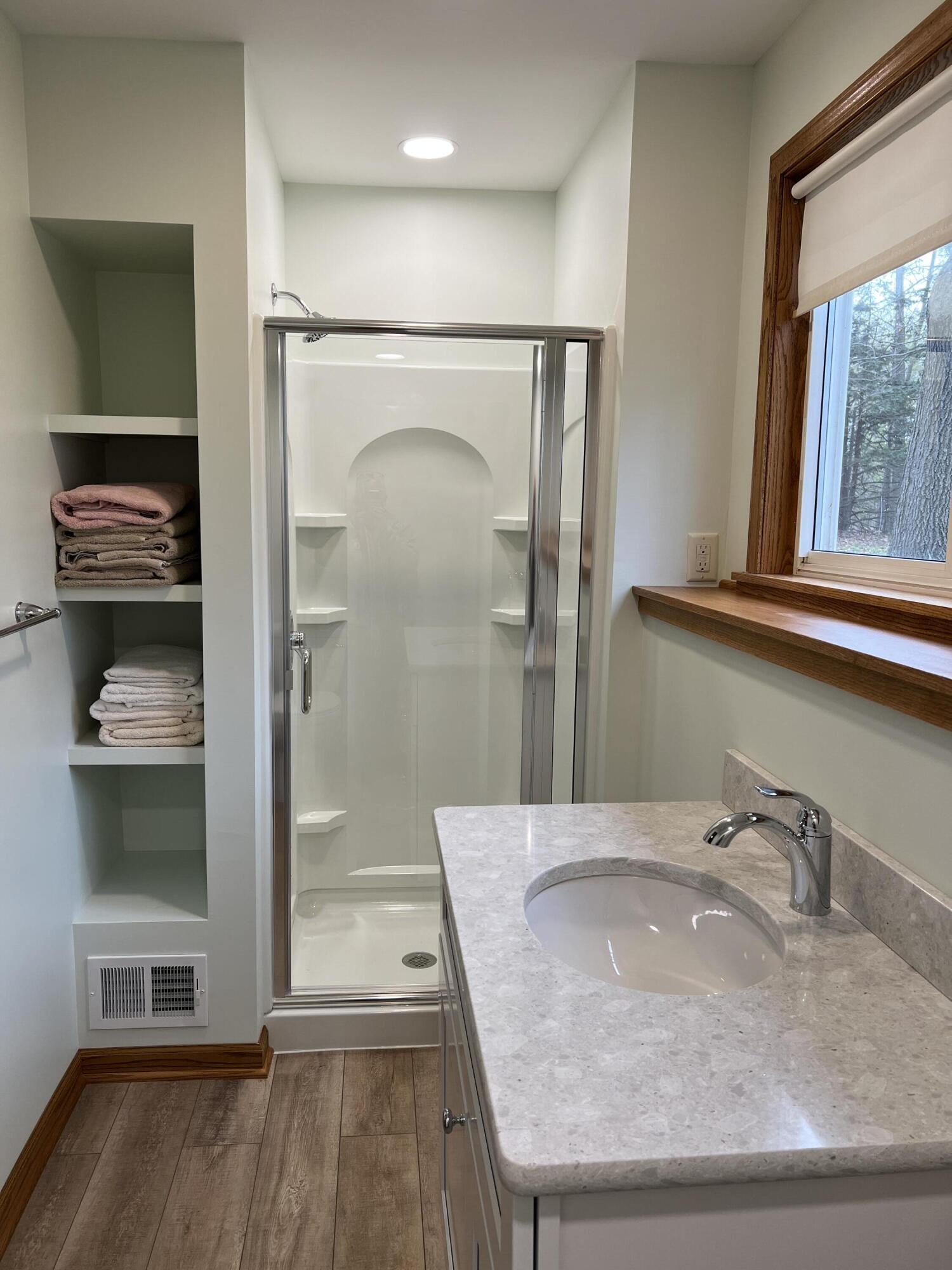 5175 Foss Road Akron, MI 48701 - Photo 26 of 50 26. downstairs bathroom