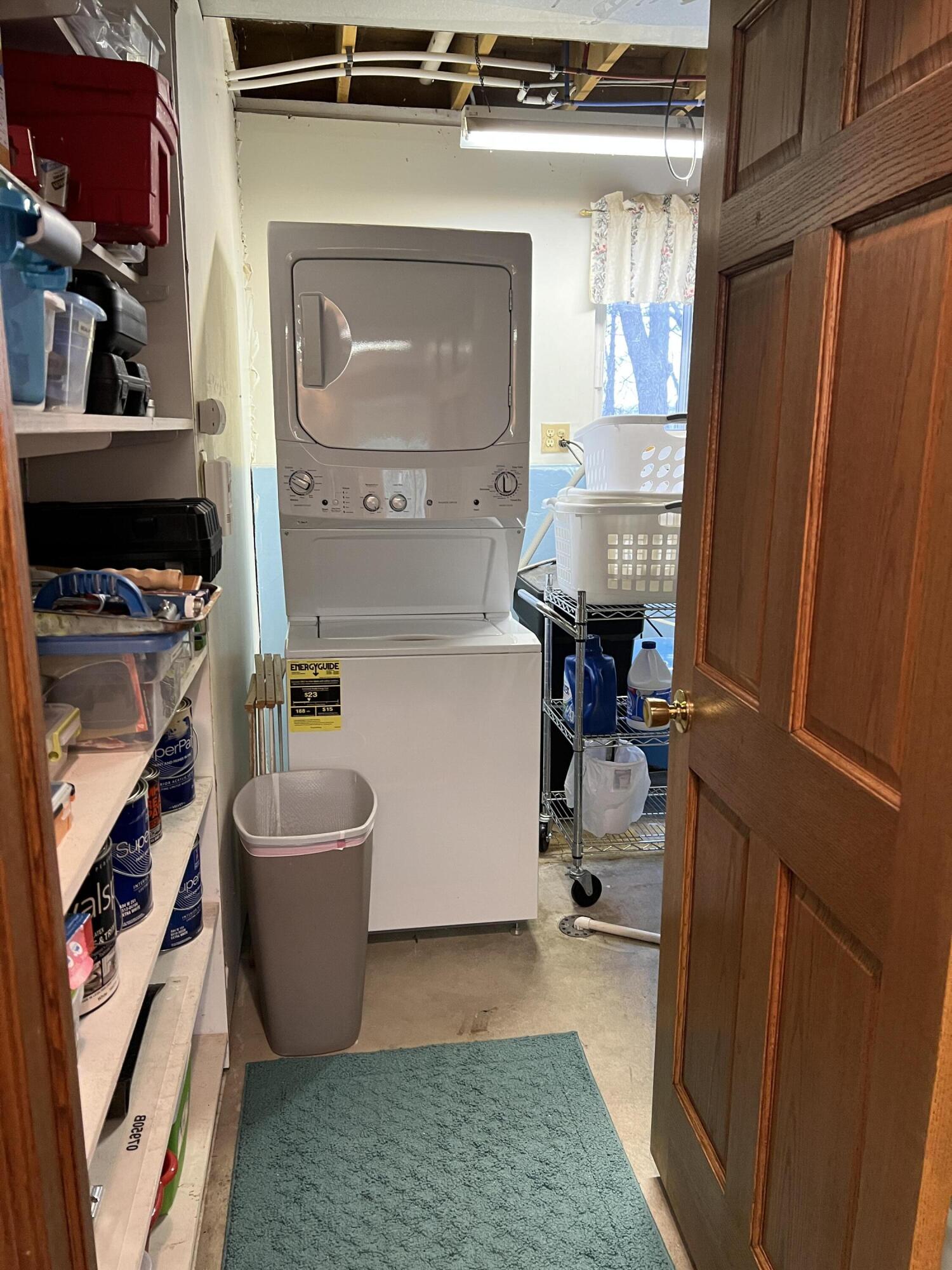 5175 Foss Road Akron, MI 48701 - Photo 29 of 50 29. Laundry Utility Room (2)