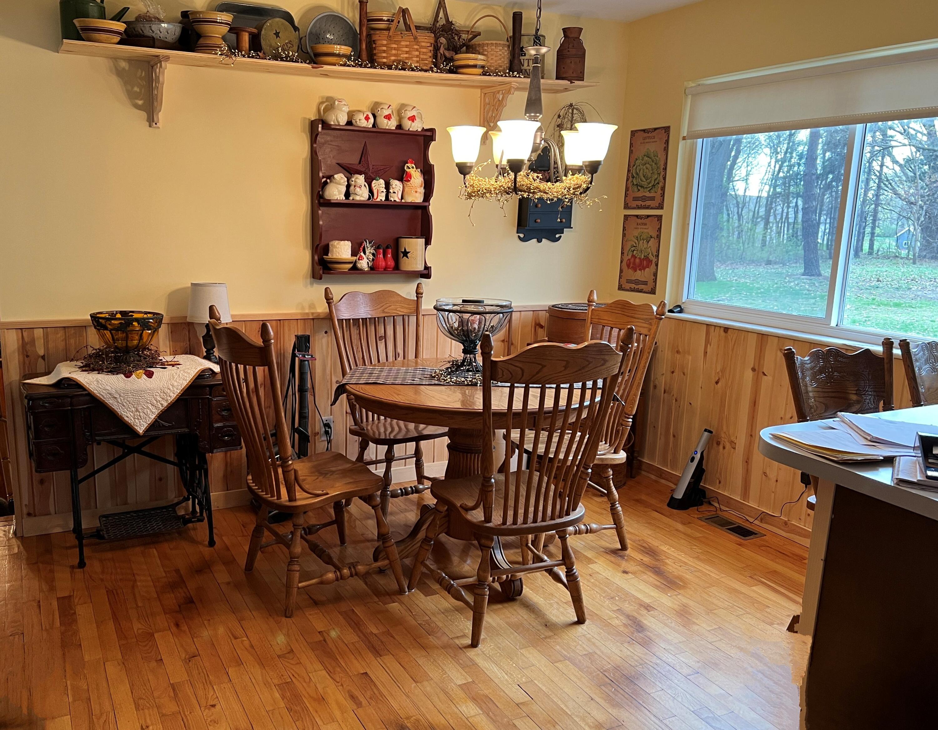 5175 Foss Road Akron, MI 48701 - Photo 8 of 50 9. Kitchen eating area