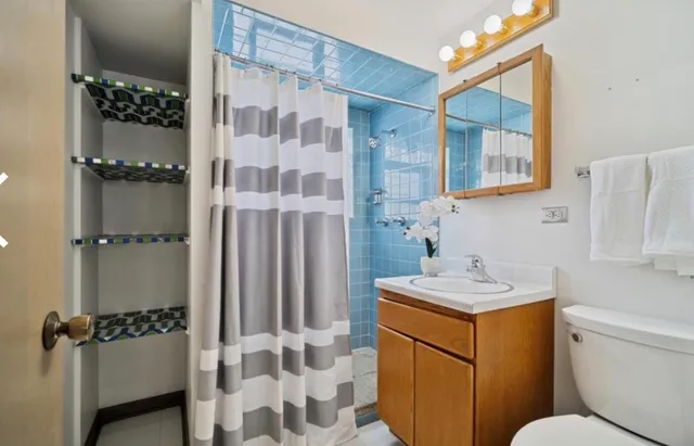 $499,900 | 590 East Capri Drive, Palatine, IL 60074