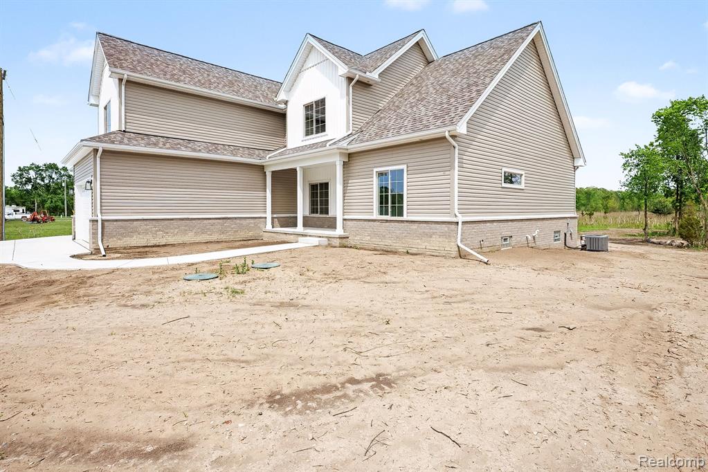 57560 Omo Road Ray, MI 48096 - Photo 3 of 44