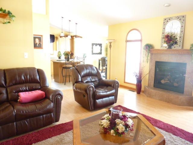 235 Falcon Way Valparaiso, IN 46385 - Photo 3 of 7 640x480