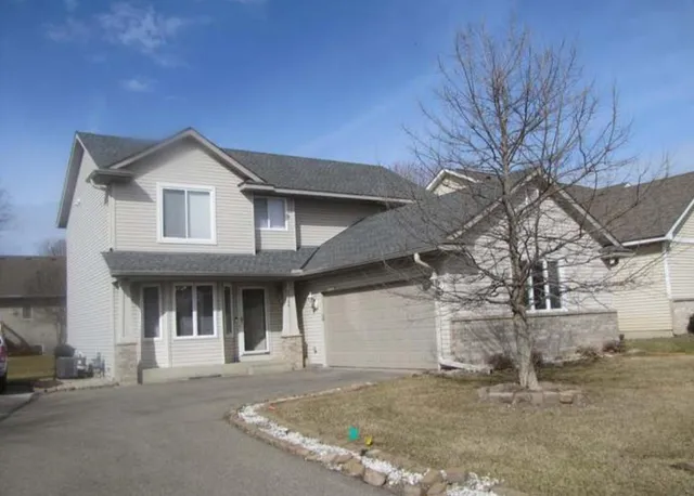 $450,000 | 1624 Philipp Way, Shakopee, MN 55379