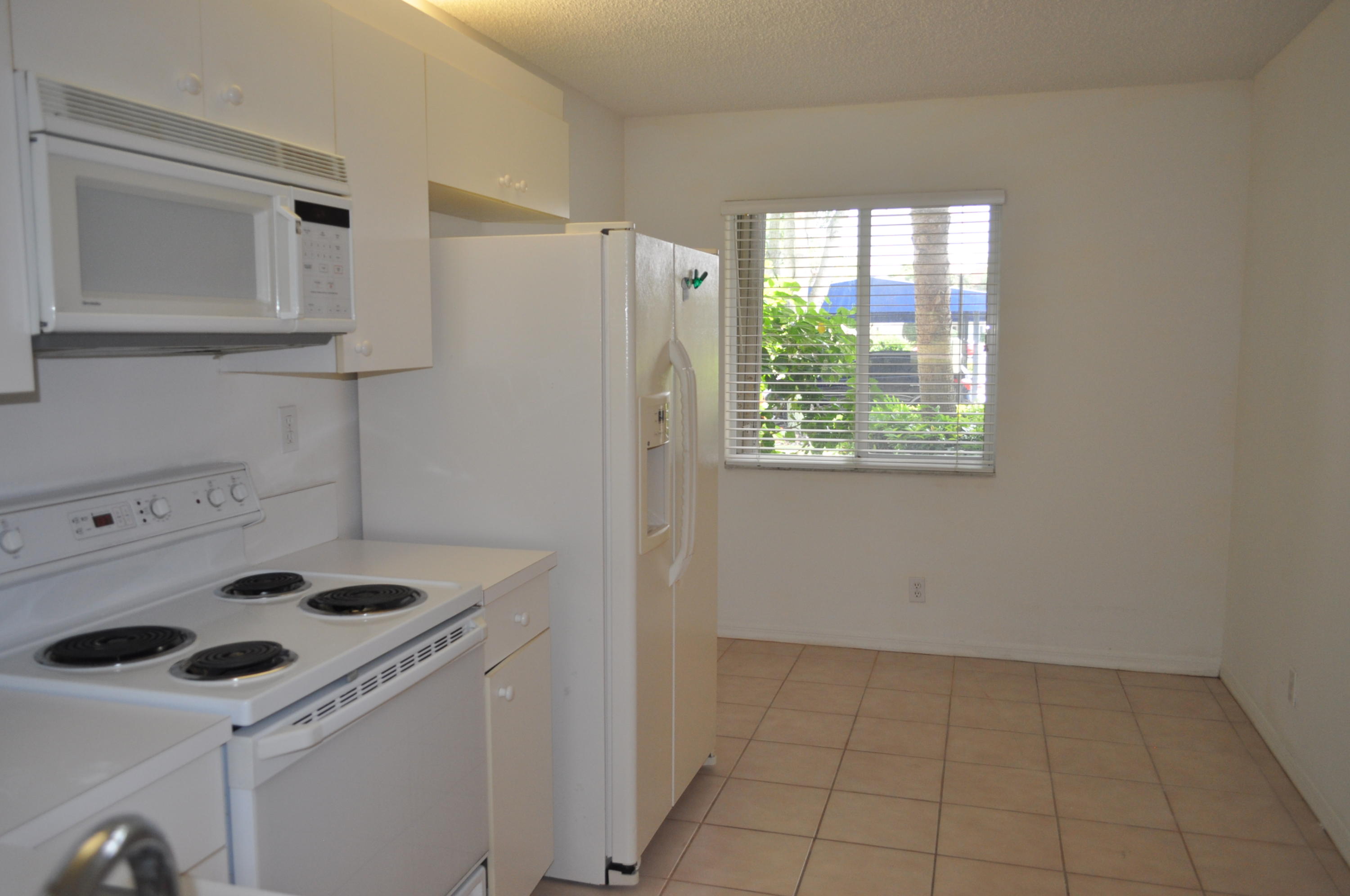 440 Northwest 67th Street, Unit H105 Boca Raton, FL 33487 - Photo 16 of 25 San de vance 031