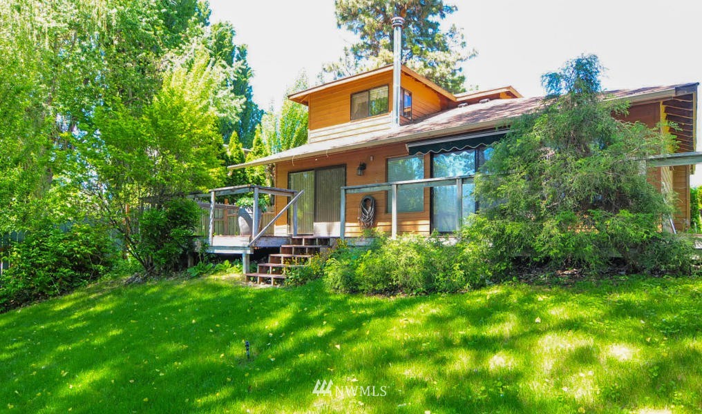 2992 Riviera Boulevard Malaga, WA 98828 - Photo 16 of 25 Gallery Image 16