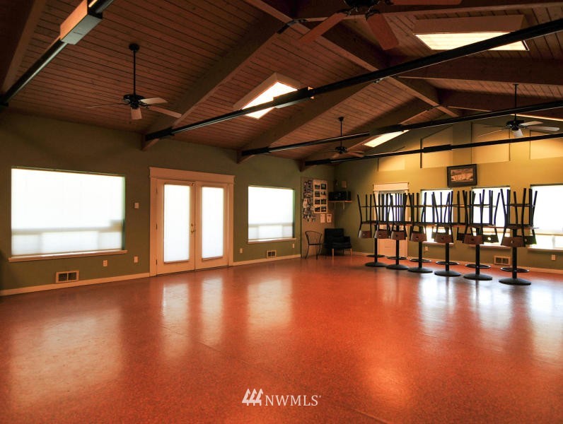 2992 Riviera Boulevard Malaga, WA 98828 - Photo 21 of 25 Gallery Image 21