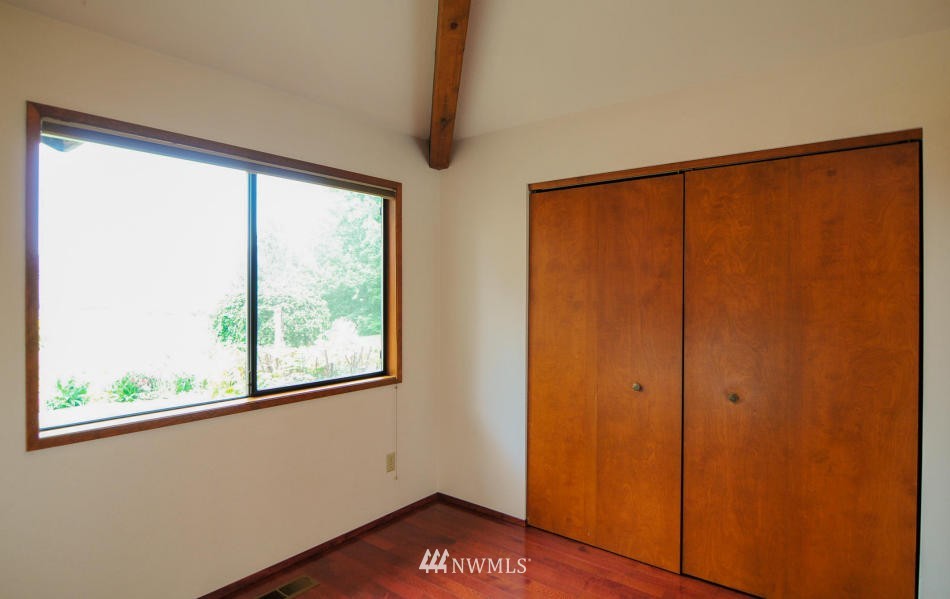 2992 Riviera Boulevard Malaga, WA 98828 - Photo 5 of 25 Gallery Image 5