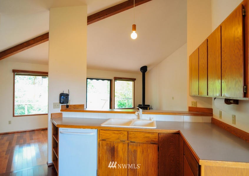 2992 Riviera Boulevard Malaga, WA 98828 - Photo 6 of 25 Gallery Image 6
