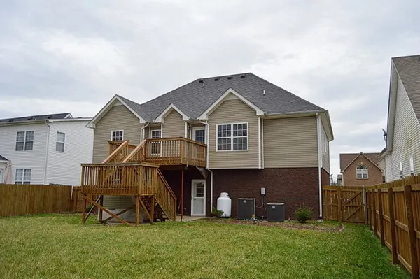 $2,000 | 2948 Brewster Drive, Clarksville, TN 37042